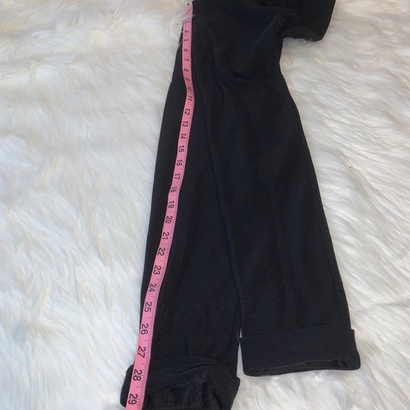 Jessica Simpson maternity pants - Picture 3 of 3